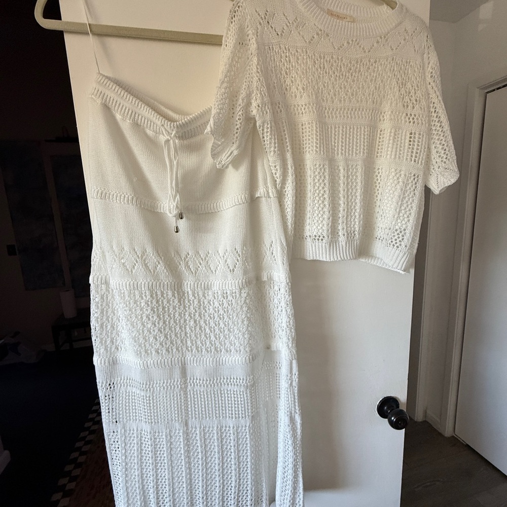 Solitaire White Knit 2 pc. Worn once. Size L - Picture 4 of 6